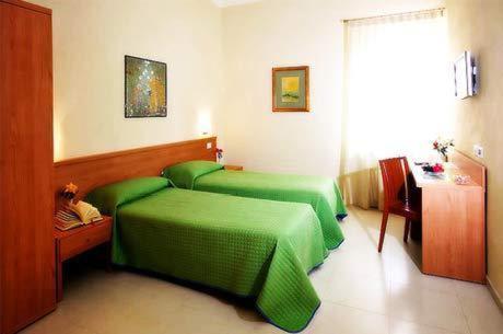 Borgo San Martino Hotell Bra Eksteriør bilde