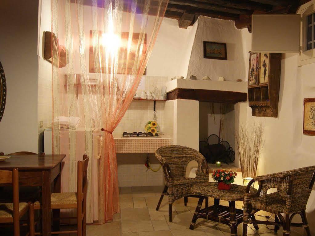 Borgo San Martino Hotell Bra Eksteriør bilde