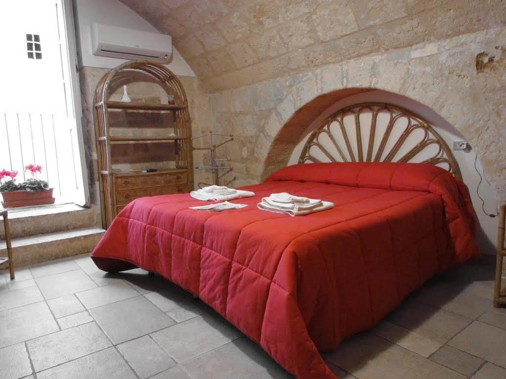 Borgo San Martino Hotell Bra Eksteriør bilde
