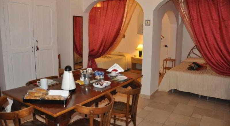 Borgo San Martino Hotell Bra Eksteriør bilde
